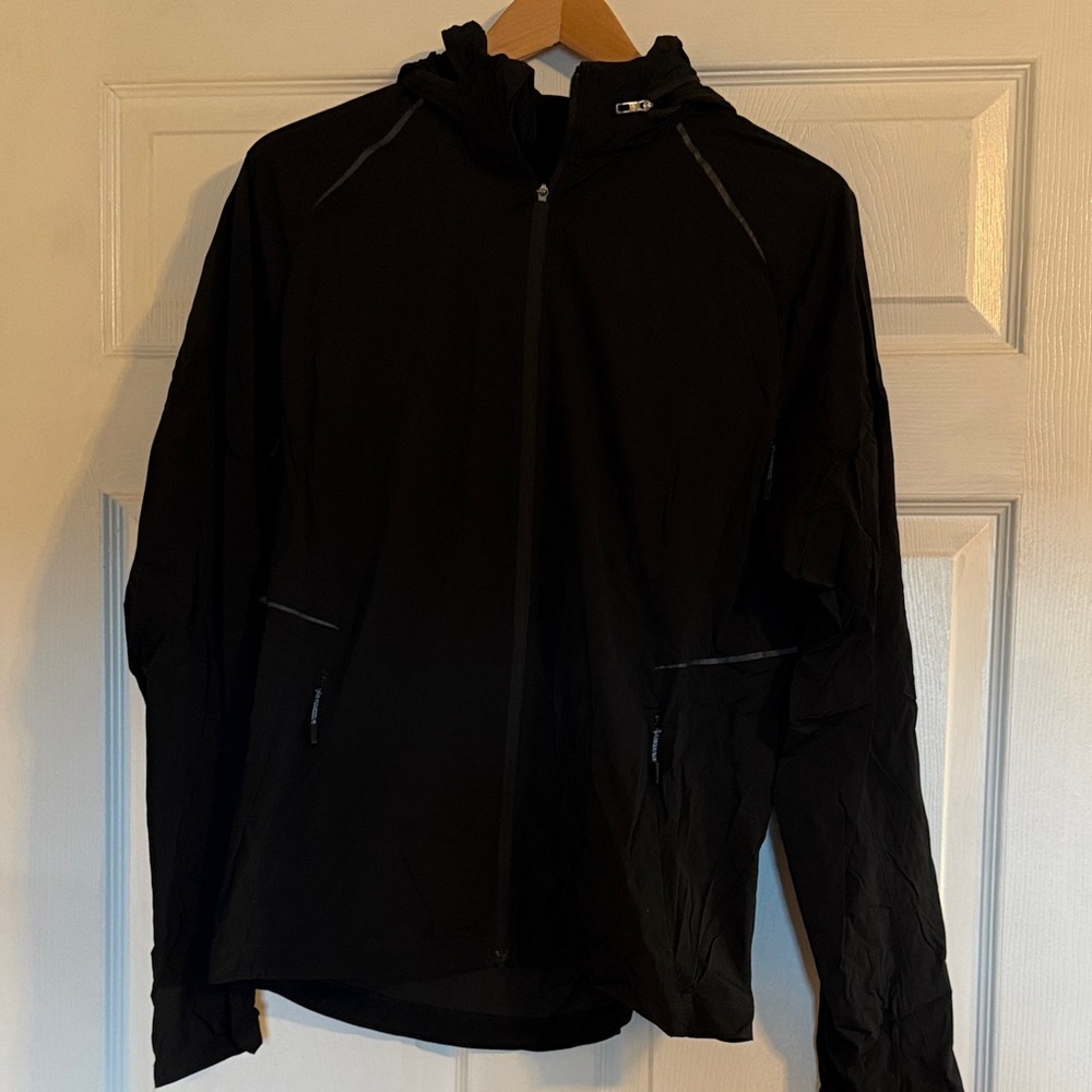 Men's LuluLemon Black Hooded Jacket